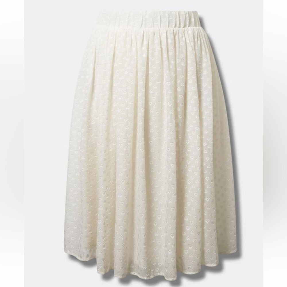 Torrid Ivory Heart Mesh Midi Skirt NWT Size 2 2X Plus Size Coquette Cottagecore